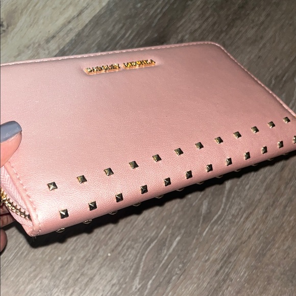 Badgley Mischka Metallic Pink Studded Wallet - Picture 3 of 7